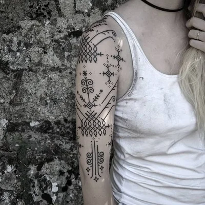 Sandra Massa tattoo 016