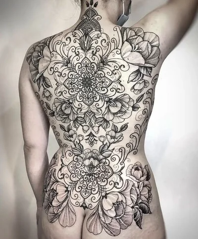 Sandra Massa tattoo 047