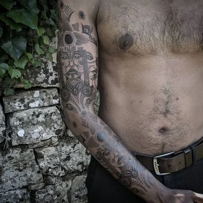 Sandra Massa tattoo 050
