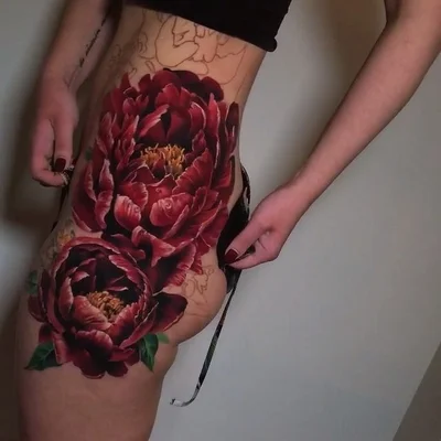 Sandra Daukshta tattoo 032