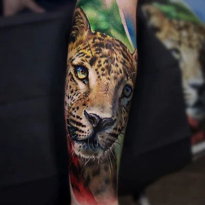 Sandra Daukshta tattoo 049