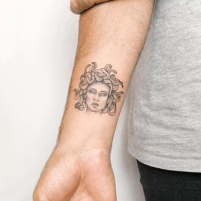 Sandra tattoo 043