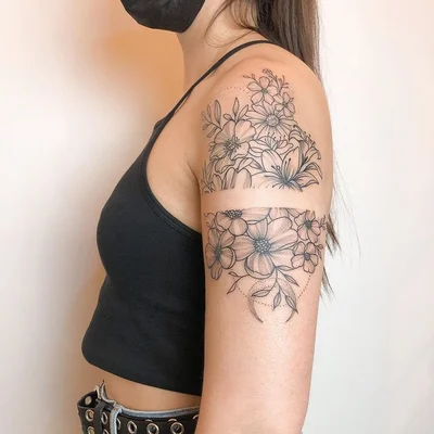 Sandra tattoo 045