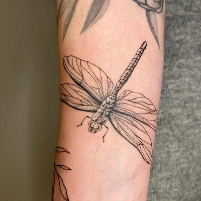 Sandra Storm tattoo 022