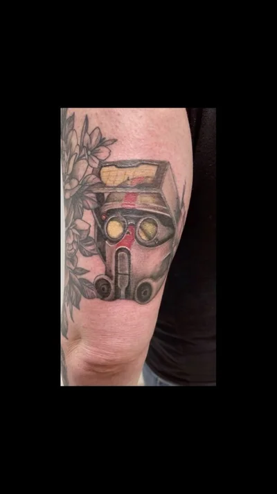 Phil Morgan tattoo 032