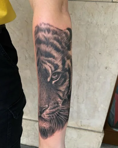 SANTA CRUZ TATTOO 🇮🇨 TENERIFE tattoo 010
