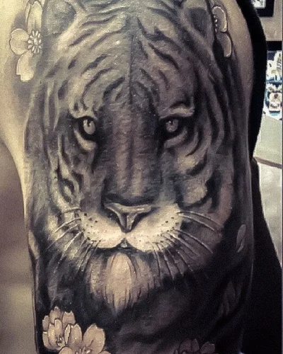 Santana Tattooer tattoo 011