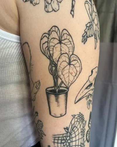 𝖘𝖆𝖗𝖆 𝖔𝖊𝖟𝖉𝖊𝖒𝖎𝖗 tattoo 017