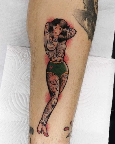 Sara Rossi tattoo 021