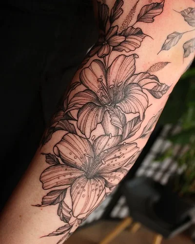 Sara Scribbles tattoo 022