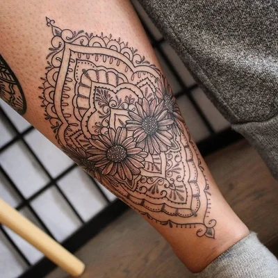Sara Scribbles tattoo 024