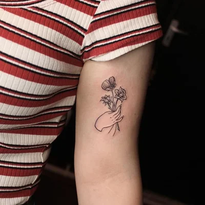 Sara Scribbles tattoo 042
