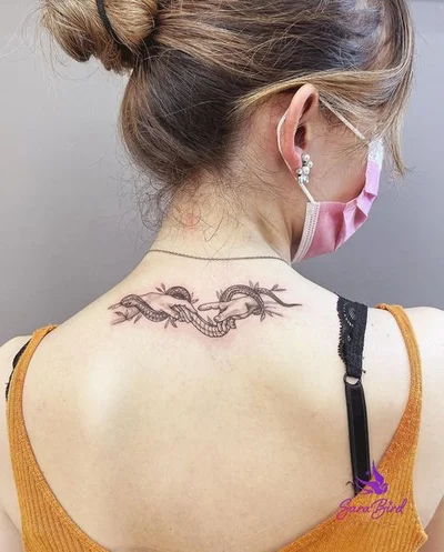 Sara Raquel tattoo 035