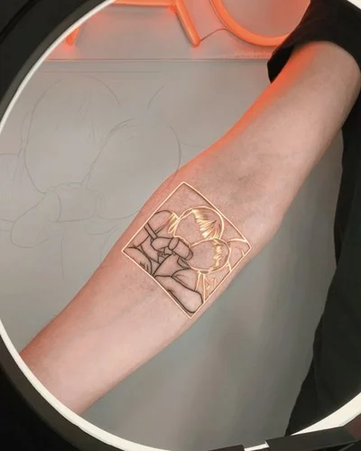 Sara Gontier tattoo 022
