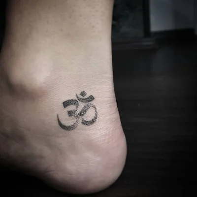 Sarah-Jane tattoo 013