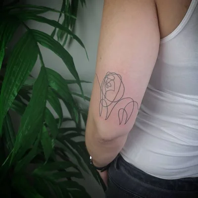 Sarah-Jane tattoo 018