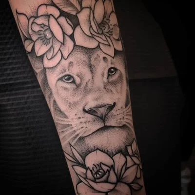 Sarah-Jane tattoo 020