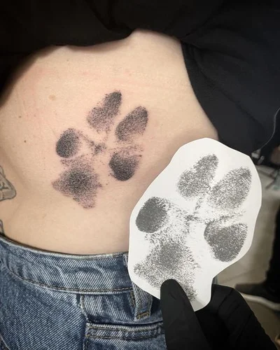 Sarah-Jane tattoo 028