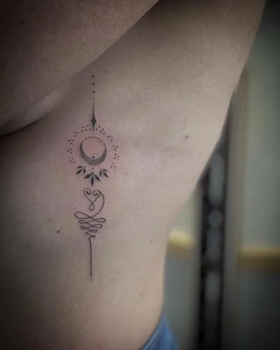 Sarah-Jane tattoo 046