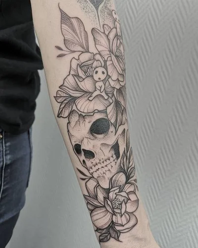 Sarah-Jane tattoo 048