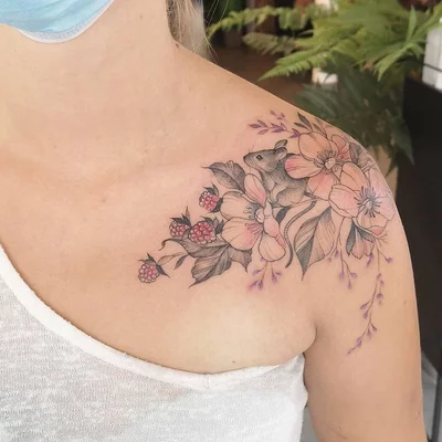 Sarah-Jane tattoo 049
