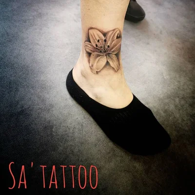Sarah Stoeckel tattoo 012