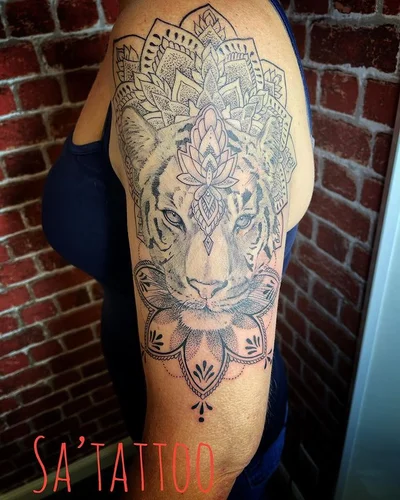Sarah Stoeckel tattoo 029