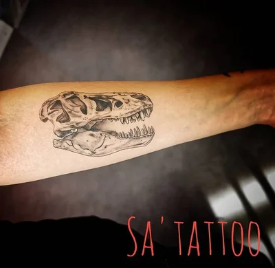 Sarah Stoeckel tattoo 030