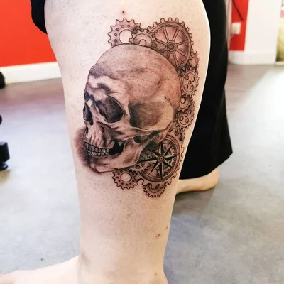 Sarah Stoeckel tattoo 044