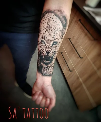 Sarah Stoeckel tattoo 050