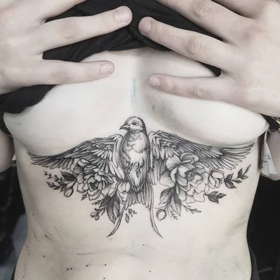 Sarah Spread tattoo 044