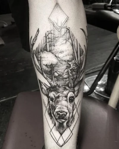 Sarah Spread tattoo 049