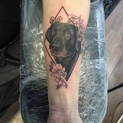 Sarah Kaufmann tattoo 008