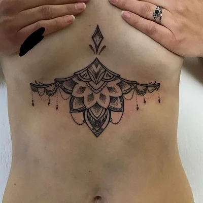 Sarah Kaufmann tattoo 012
