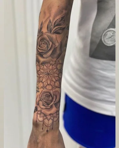 Sarah Kaufmann tattoo 015