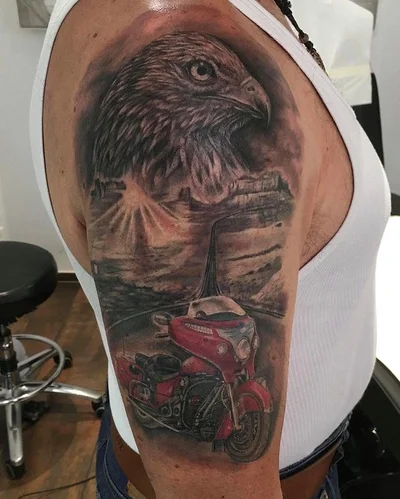 Sarah Kaufmann tattoo 018