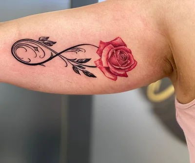 Sarah Kaufmann tattoo 022