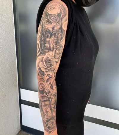 Sarah Kaufmann tattoo 030