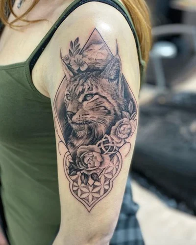 Sarah Kaufmann tattoo 037
