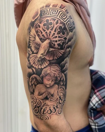 Sarah Kaufmann tattoo 047