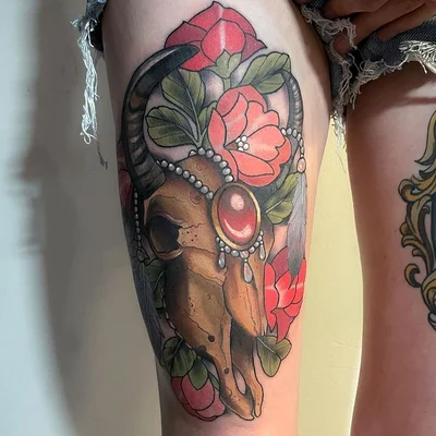 Sarah Amelia tattoo 007