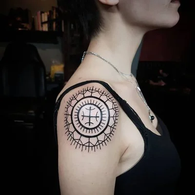 Sara Iuso tattoo 014