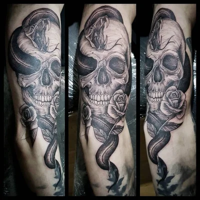 Sara Iuso tattoo 026
