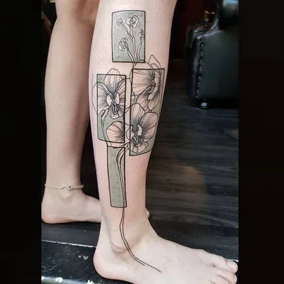 Sara Iuso tattoo 032
