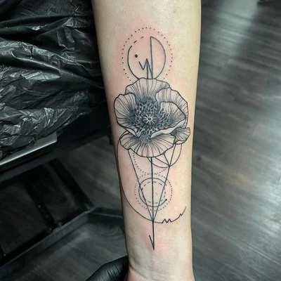 Sara Iuso tattoo 033