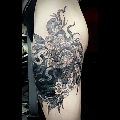 Sara Iuso tattoo 038