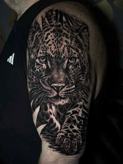 Sarah Morton tattoo ig_012