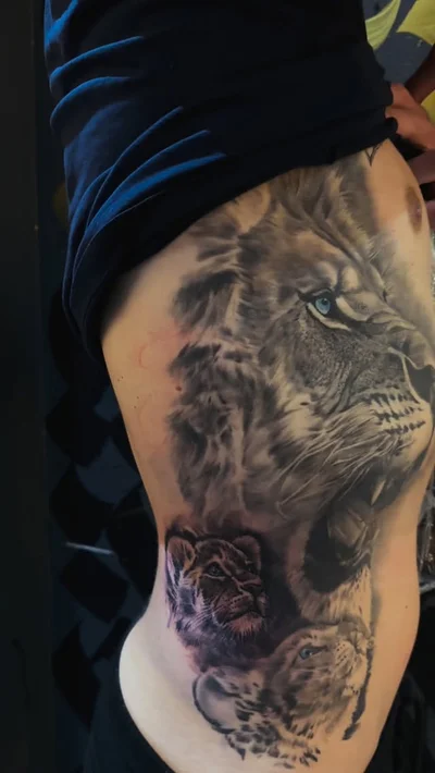 Sarah Morton tattoo ig_018
