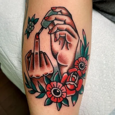 Sarah Keeley tattoo 019