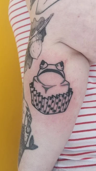Sarah Alexander tattoo 033